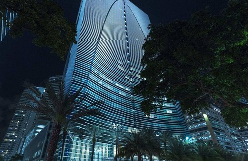 Brickell Condo | 2-Story Penthouse Hotel AKA 3/3 Brickell Miami