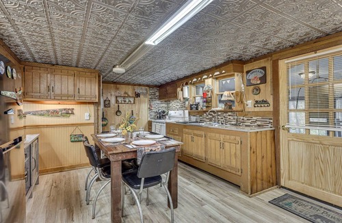 Mountain City House | 2 story rustic cabin in beautiful Clayton, Georgia!