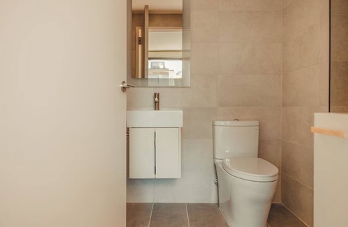 Old Fourth Ward Hotel | 2 Units | Spacious Urban Stay | Washer & Dryer | Near Top Local Hotspots