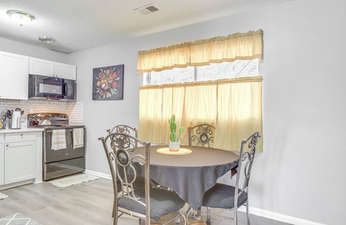 Jonesboro House | 20 Mi to Atlanta: Family Home w/Private Yard