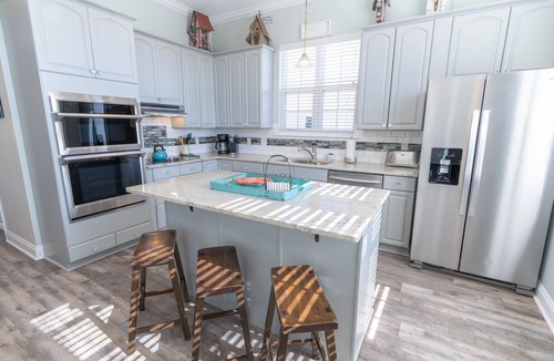 East End House | 20% OFF FALL! Beach Retreat, Easy Beach Access, Gulf Views & Private Pool!