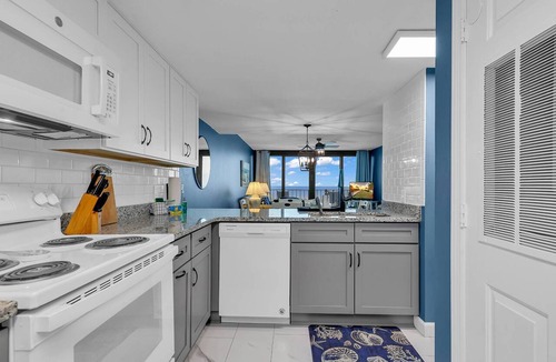 Garden City Condo | *20% Off New Summer 2026 Bookings*