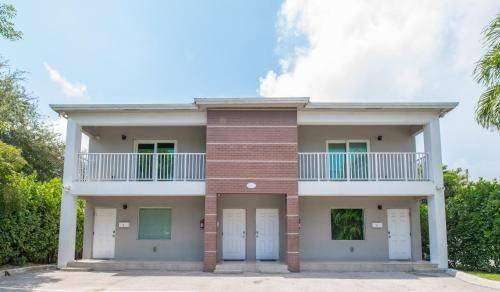 Royal Poinciana Apartment | 200 m² Apartment ∙ 2 bedrooms ∙ 5 guests