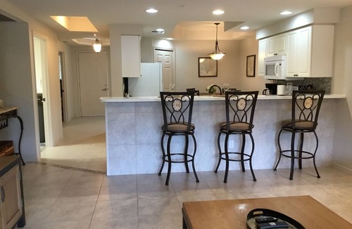 Fort Myers Condo | 2025-2026 Island Cove -Waterfront Luxury Condo 3 BR - Pick 30 days in paradise.