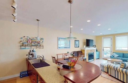 Margate City House | 2026 SUMMER- LUXURY 4 BEDROOM MARGATE TOWNHOUSE