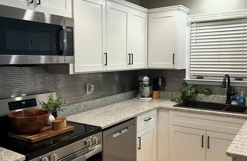 Bath House | 2027 Masters Rental-7 miles from National