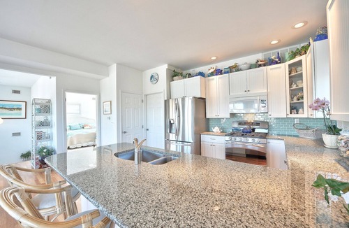Harvey Cedars House | 2027 Ocean View Completely upgraded-New everything 2027 Rates