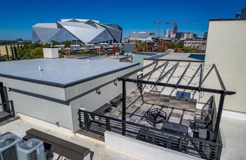 Castleberry Hill Apartment | 204- City loft w parking & BBQ