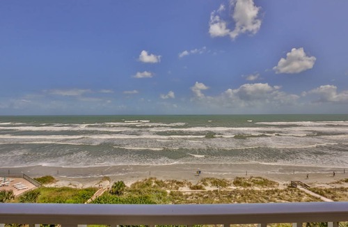 Horton Shores Condo | 204 m² Condo ∙ 3 bedrooms ∙ 7 guests