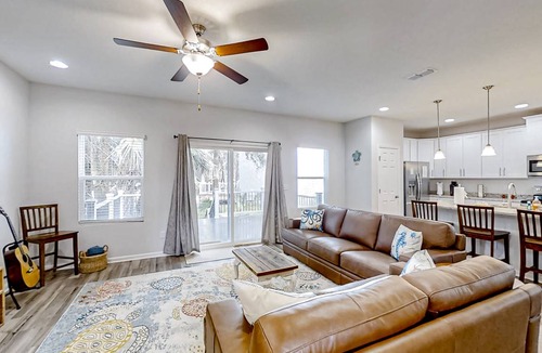 Mayport House | 204 m² House ∙ 3 bedrooms ∙ 8 guests