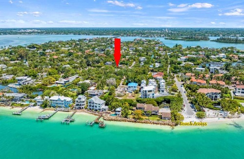Bay Isle House | 204 m² House ∙ 4 bedrooms ∙ 8 guests