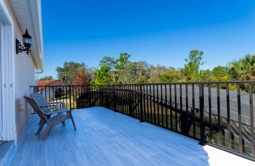Lake Wilson Preserve House | 205 m² House ∙ 5 bedrooms ∙ 12 guests