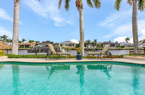 Peninsula Point House | 206 m² House ∙ 3 bedrooms ∙ 9 guests