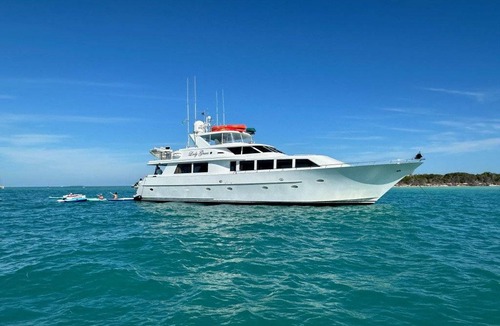 Key West Boat Rental | 214 m² Houseboat ∙ 5 bedrooms ∙ 10 guests
