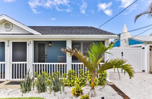 Boardwalk House | 216 Kirkland Suite 2 - 2-1 Beachside Pool Home!