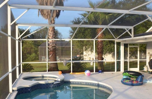 Clear Creek House | 220 m² House ∙ 4 bedrooms ∙ 10 guests