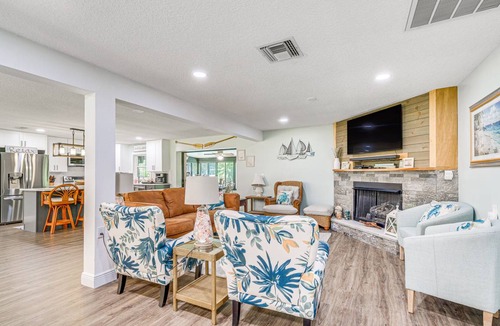 Crystal River House | 222 m² House ∙ 3 bedrooms ∙ 8 guests