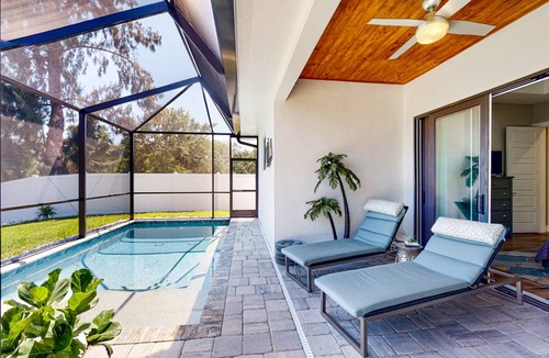 Bradenton House | 223 m² House ∙ 4 bedrooms ∙ 10 guests