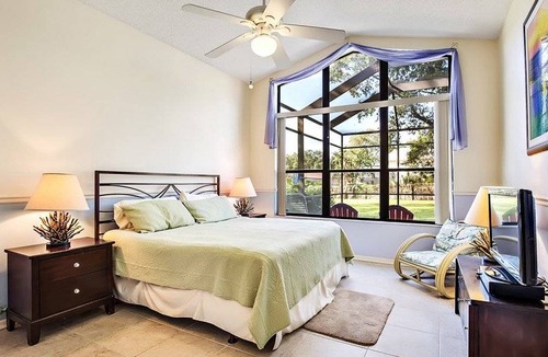 Pipers Meadow House | 223 m² House ∙ 4 bedrooms ∙ 8 guests