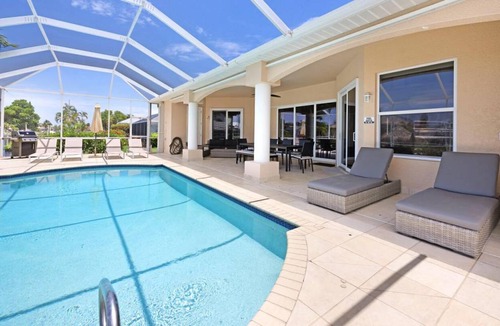 Eight Lakes Villa | 223 m² Villa ∙ 3 bedrooms ∙ 6 guests