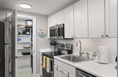 West Beach Village Condo | 2263 Shipwatch Villa by Akers Ellis Rentals