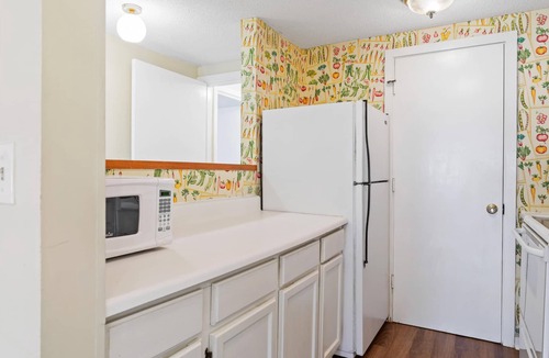 West Beach Village Condo | 2266 Shipwatch: 1BR Condo, Beach & Ocean Views, Bike Credit