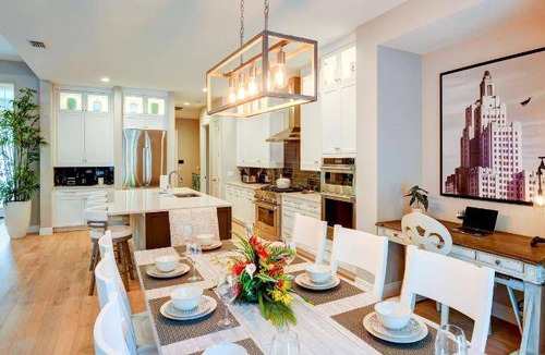 Downtown House | 229 m² House ∙ 4 bedrooms ∙ 12 guests