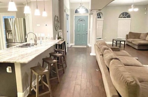 Northwest Pensacola House | 2300sqft Spacious and Functional Cul-de-Sac Gem Near I-10