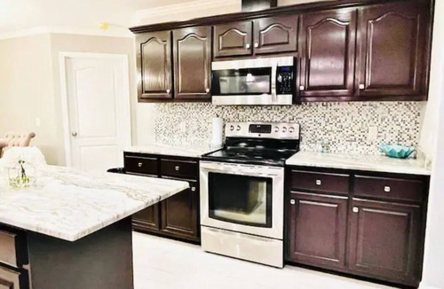 Northwest Pensacola House | 2300sqft Spacious and Functional Cul-de-Sac Gem Near I-10
