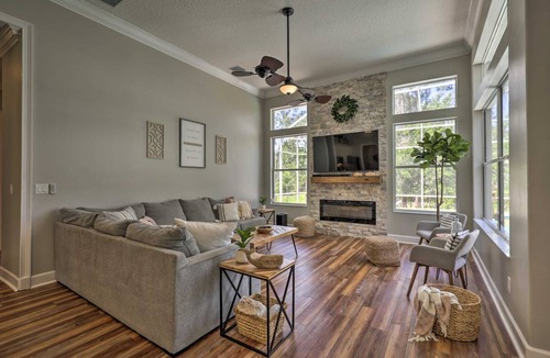 Indian Trails House | 232 m² House ∙ 4 bedrooms ∙ 10 guests