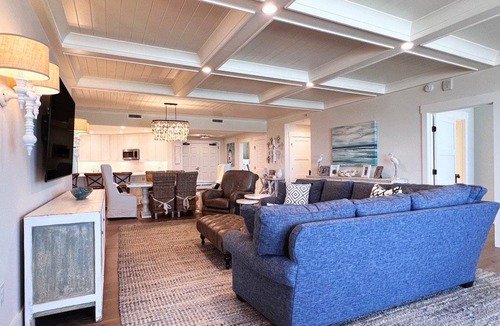 Davenport Condo | 233 m² Condo ∙ 4 bedrooms ∙ 8 guests