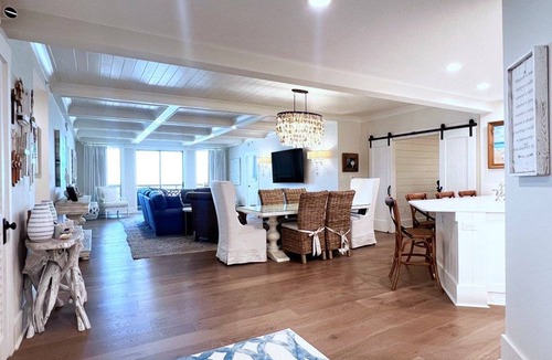 Davenport Condo | 233 m² Condo ∙ 4 bedrooms ∙ 8 guests