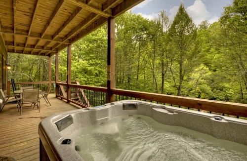 McCaysville Cabin | 234 m² Cabin ∙ 3 bedrooms ∙ 6 guests