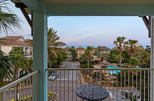 Villages of Crystal Beach House | 238 m² House ∙ 6 bedrooms ∙ 14 guests
