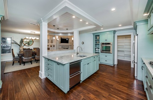 Vanderhorst Plantation House | 24 Surfsong Road by Akers Ellis Rentals