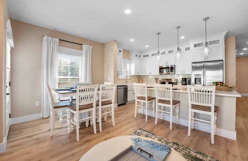 Palmetto Dunes House | 240 Olive Shell Court @ Spanish Wells | Golf Simulator | Private Pool | Modern Amenities