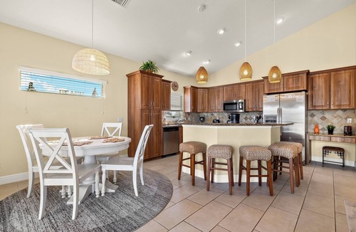 Hills T P House | 241 Oasis Pearl: 3BR Pool Home!