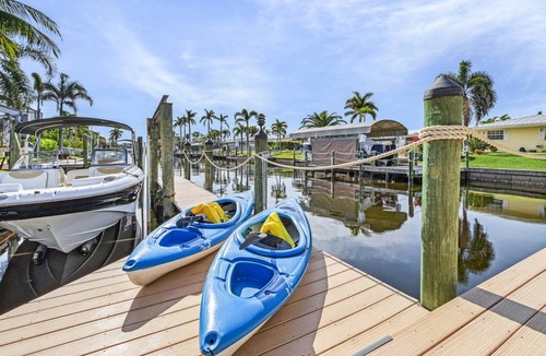 Yacht Club House | 242 m² House ∙ 4 bedrooms ∙ 8 guests