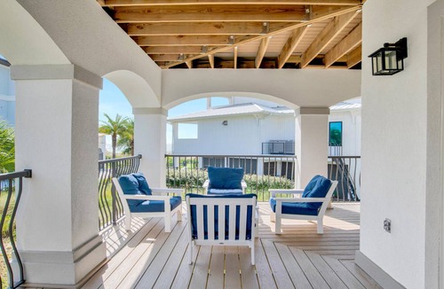 Pensacola Beach House | 248 m² House ∙ 4 bedrooms ∙ 12 guests