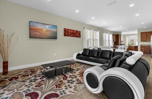 Davenport House | 25% 16BR Homes Pools Spas