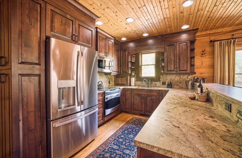 Penrose Cabin | 25-Acre Mountain Retreat w/Trails, Pond, Hot Tub