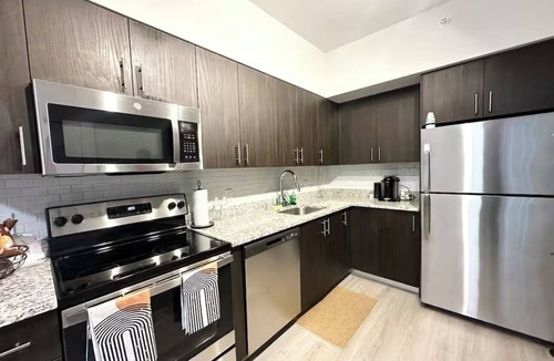 Douglasville Apartment | 25 mins from ATL Airport , Modern Luxury home