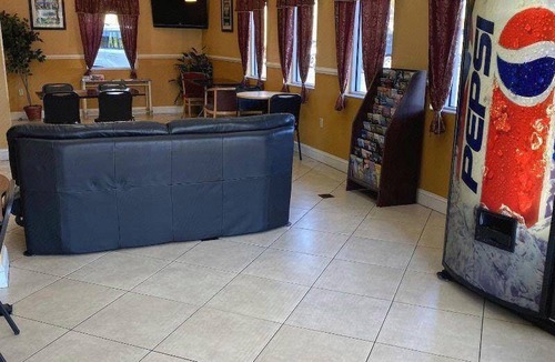 Jacksonville Hotel | 250 m² Motel ∙ 127 guests