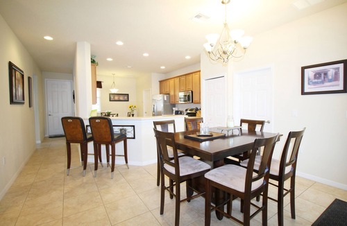 Braden River House | 251 Gorgeous lake view pool house with a golf membership
