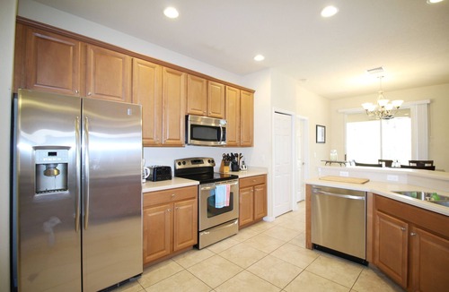 Braden River House | 251 Gorgeous lake view pool house with a golf membership