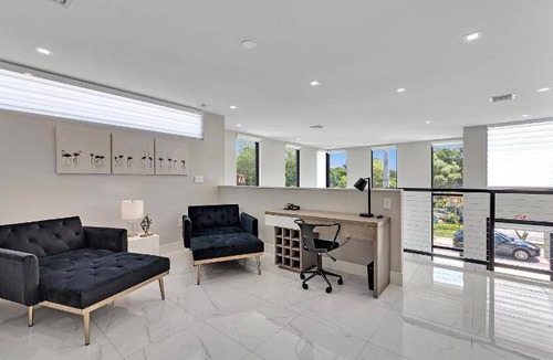 Tarpon River House | 260 m² House ∙ 3 bedrooms ∙ 6 guests