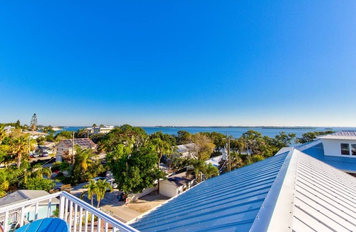 Bradenton Beach House | 263 m² House ∙ 4 bedrooms ∙ 12 guests