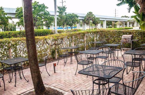 Coral Gables Hotel | 28 m² Motel ∙ 4 guests