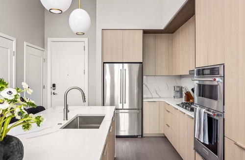 Atlanta Apartment | 28th Floor - Sunrise Serenity Penthouse