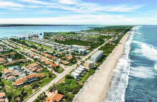 Melbourne Beach House | 294 m² House ∙ 5 bedrooms ∙ 12 guests